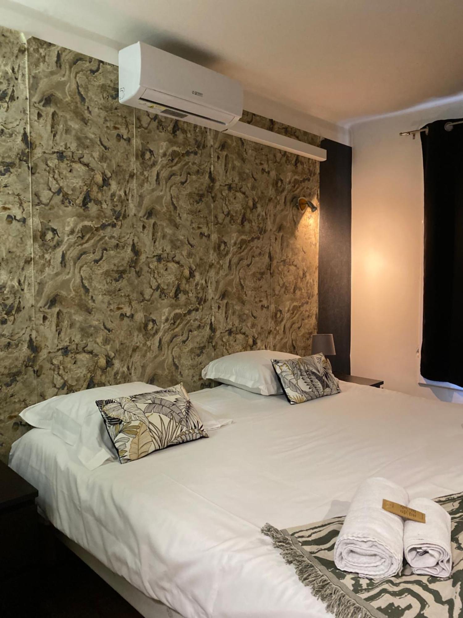 Hotel Des Beaux Arts Chambéry Dış mekan fotoğraf
